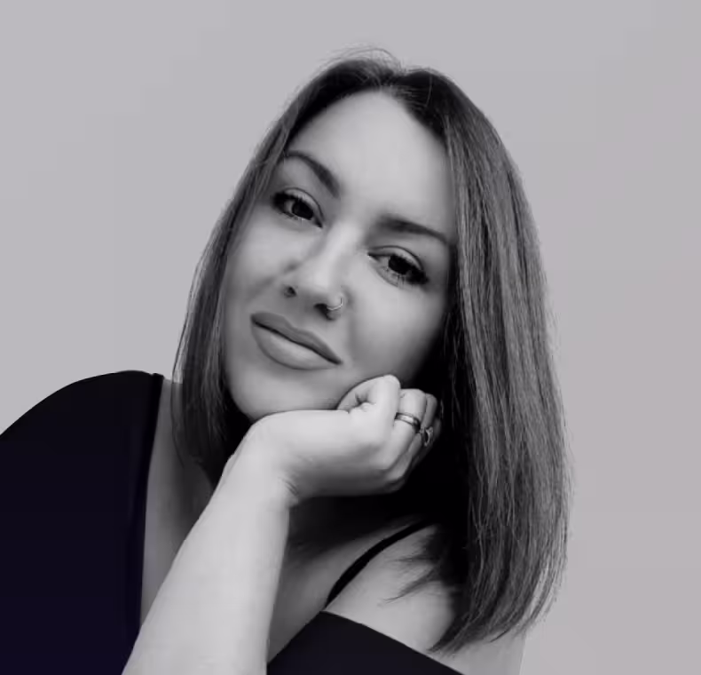 photo of Olha T. web designer